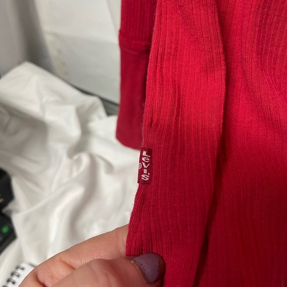 Levi's Ribbed Henley Top - Red - Picture 4 of 14